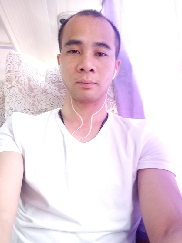 qiaozi的第一张照片--南宁蓝颜知己交友网